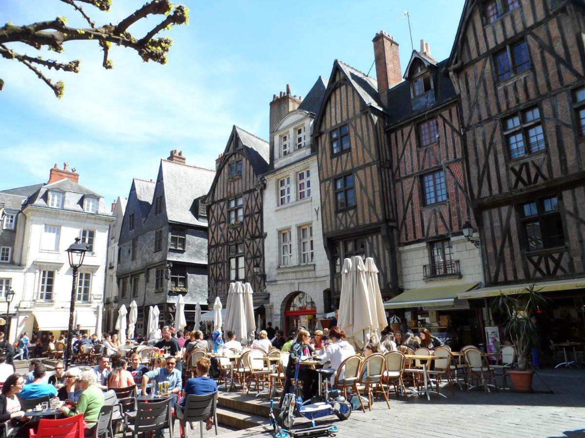 Gite De La Tour De Guise 1 Tours Eksteriør bilde